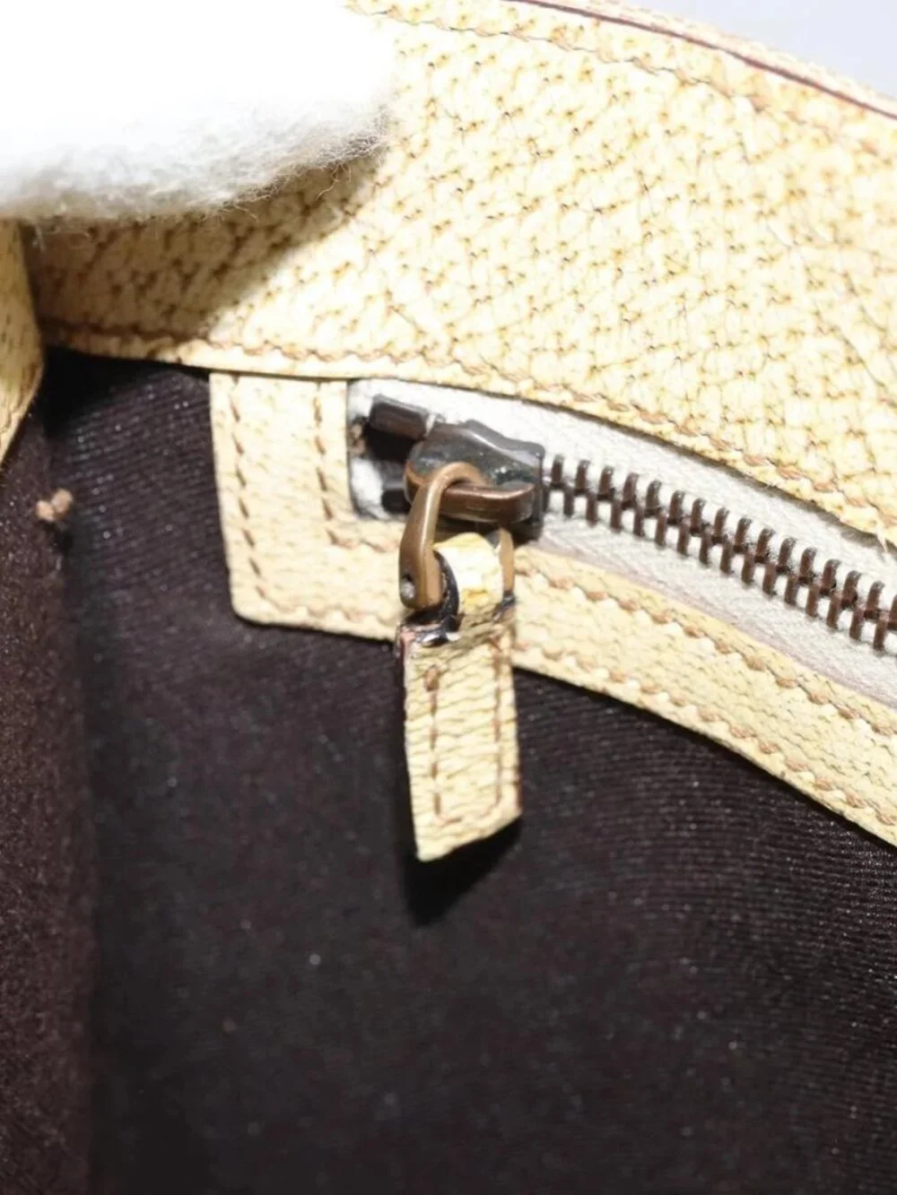 GUCCI GG Canvas Tote Bag Beige Gold 124261 Auth ep13162 - Picture 12 of 16